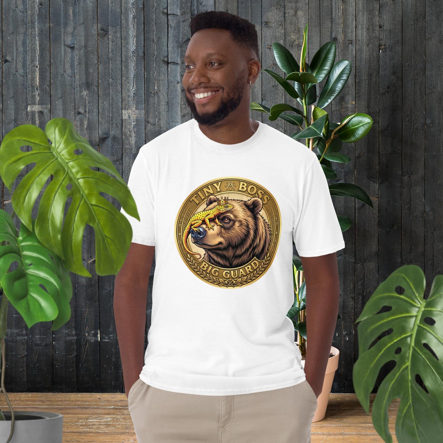 Winziger Boss, großer Beschützer | Bär- und Gecko-T-Shirt
