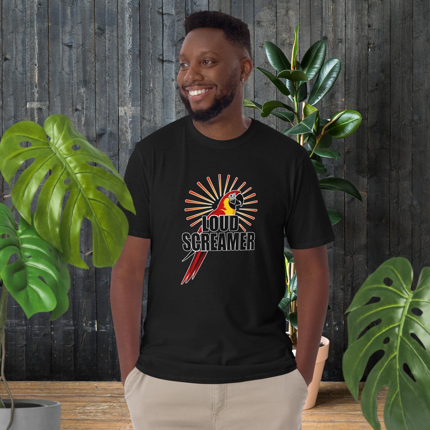 Loud Screamer | Funny Parrot T-Shirt