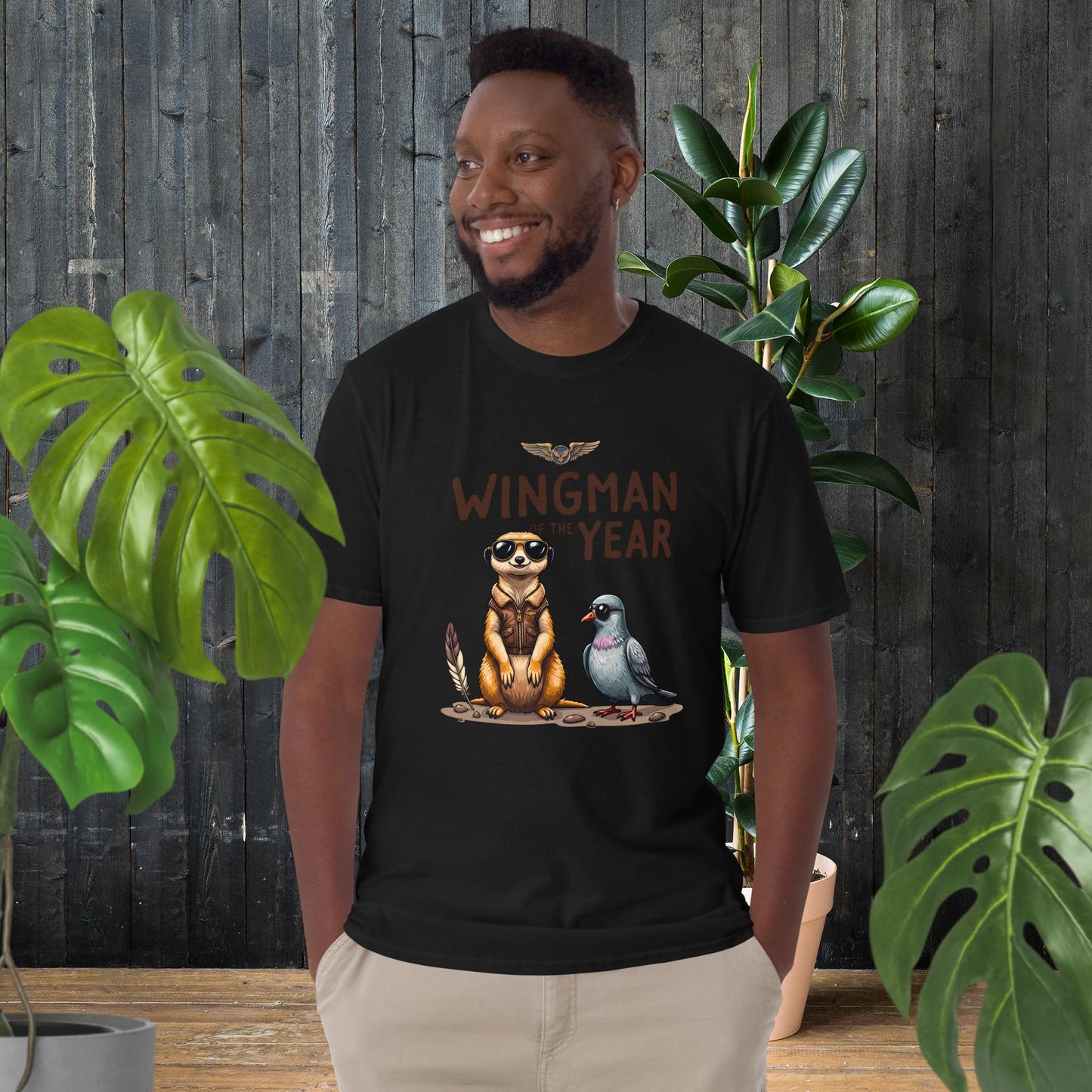 Flügelmann des Jahres | Lustiges Erdmännchen und Vogel T-Shirt
