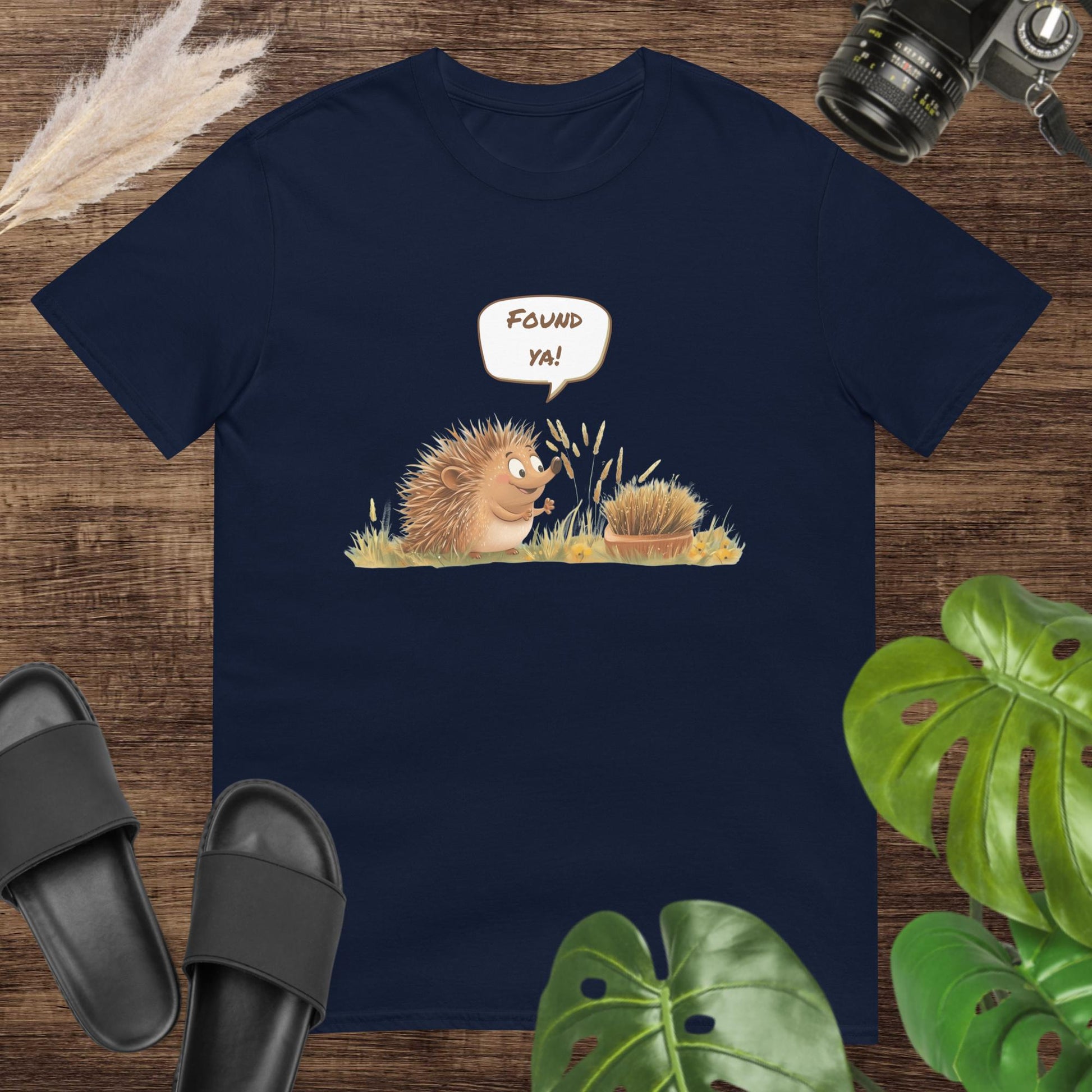 Unisex t-shirt featuring a hedgehog and a speech bubble saying found ya.