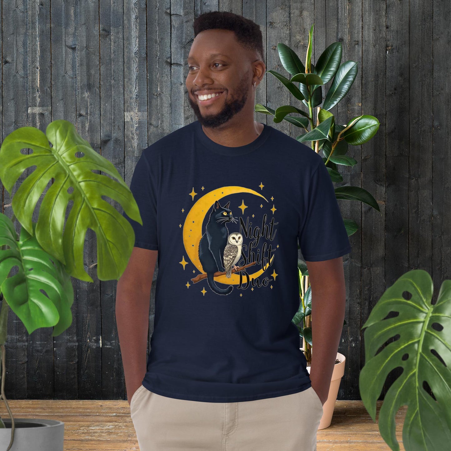 Nachtschicht-Duo | Katze & Eule T-Shirt