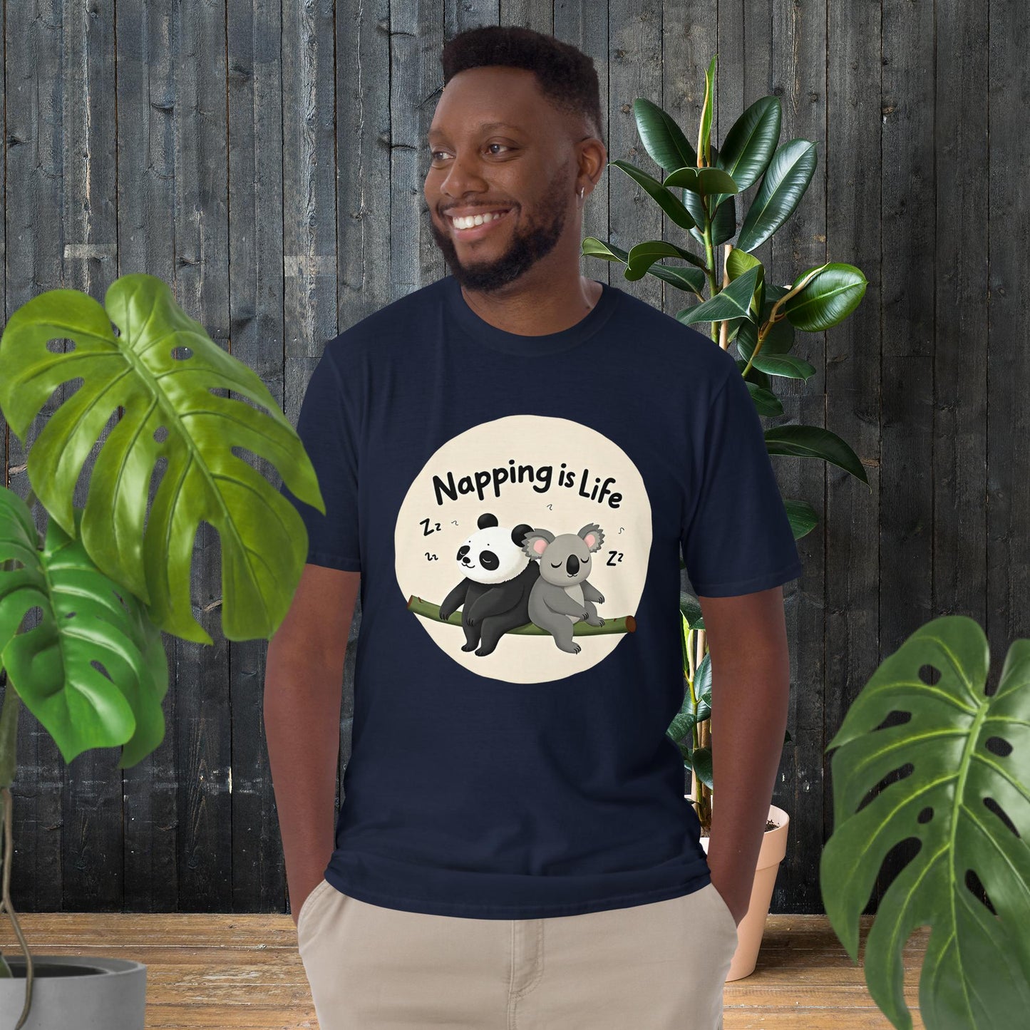 Napping Is Life | Süßes Koala- und Panda-T-Shirt