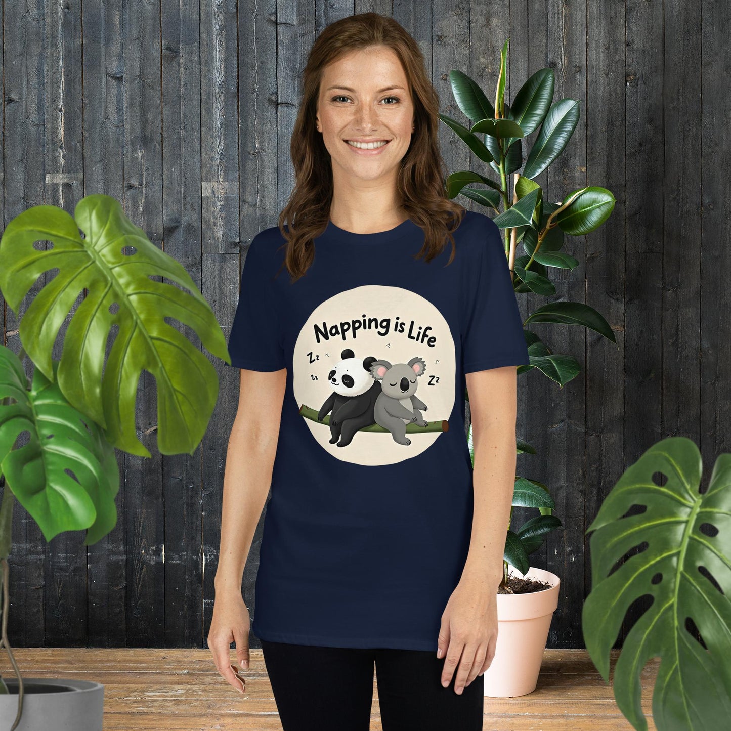 Napping Is Life | Süßes Koala- und Panda-T-Shirt