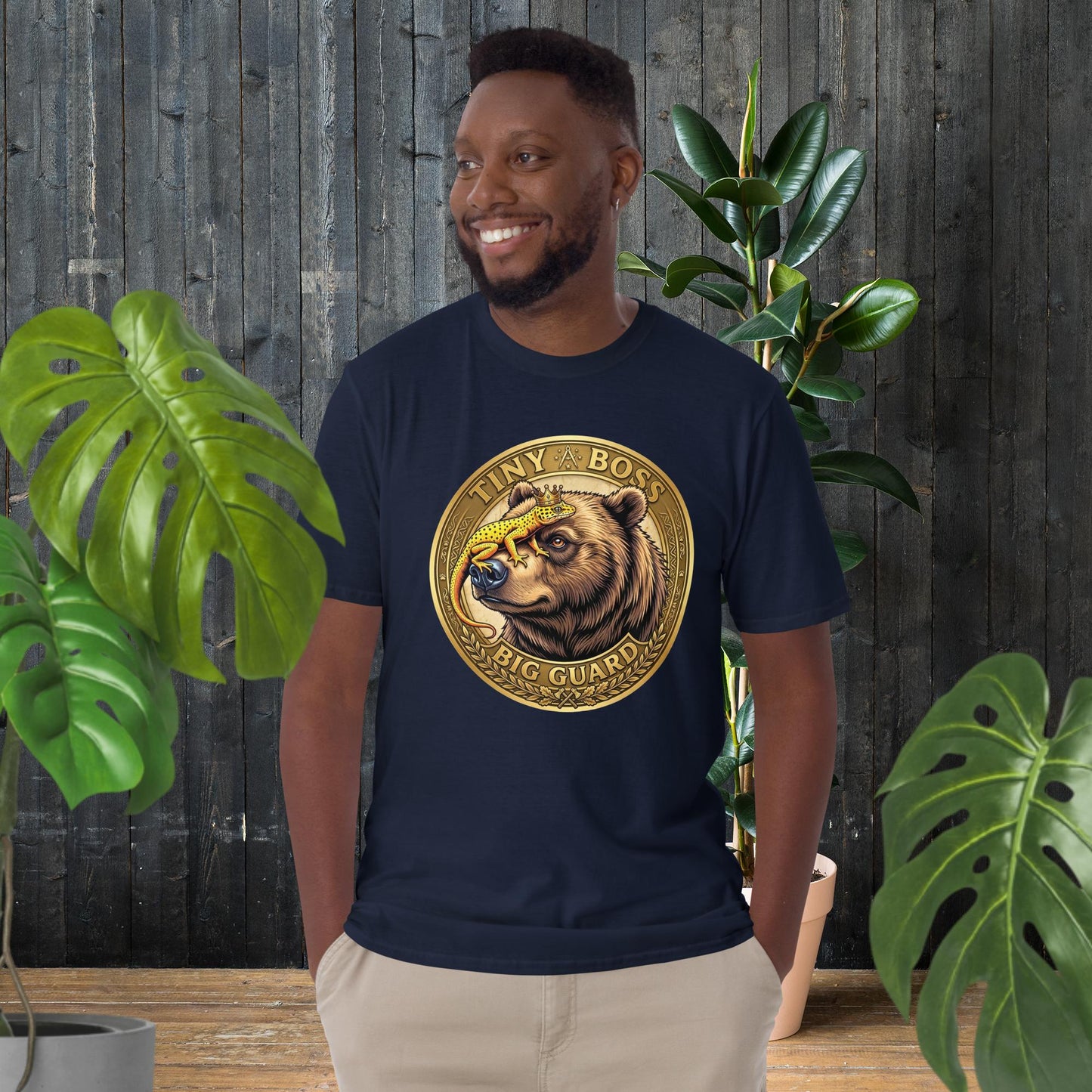 Winziger Boss, großer Beschützer | Bär- und Gecko-T-Shirt